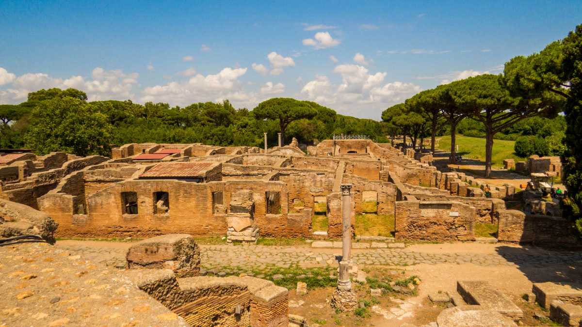 Feste ed Eventi a Ostia Antica: Un Viaggio tra Storia e Tradizione