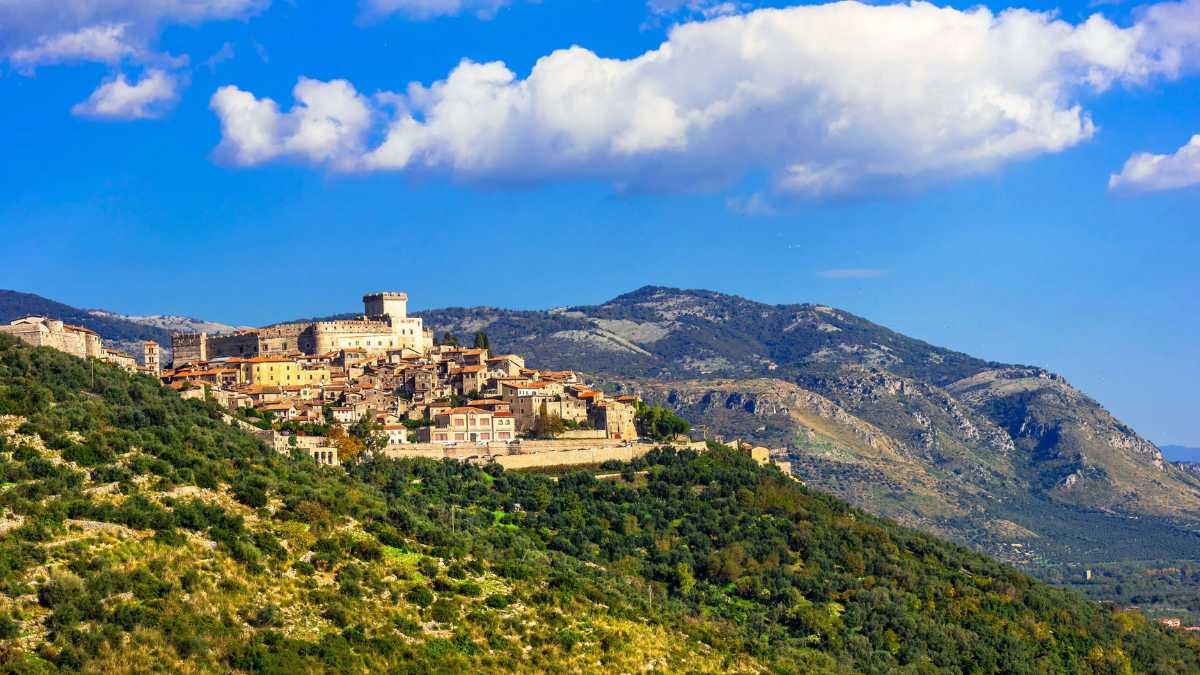 Scoprire Sermoneta con Bambini: Avventure in Famiglia nel Cuore del Lazio